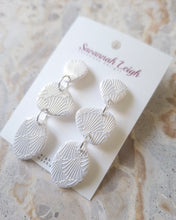 Load image into Gallery viewer, Mila Earrings- Champagne Pearl
