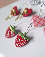 Load image into Gallery viewer, Strawberry Earrings - Red &amp; Green glitter
