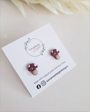 Load image into Gallery viewer, Mushroom Studs- Wine red
