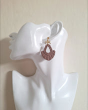 Load image into Gallery viewer, Tiana Earrings- Mocha
