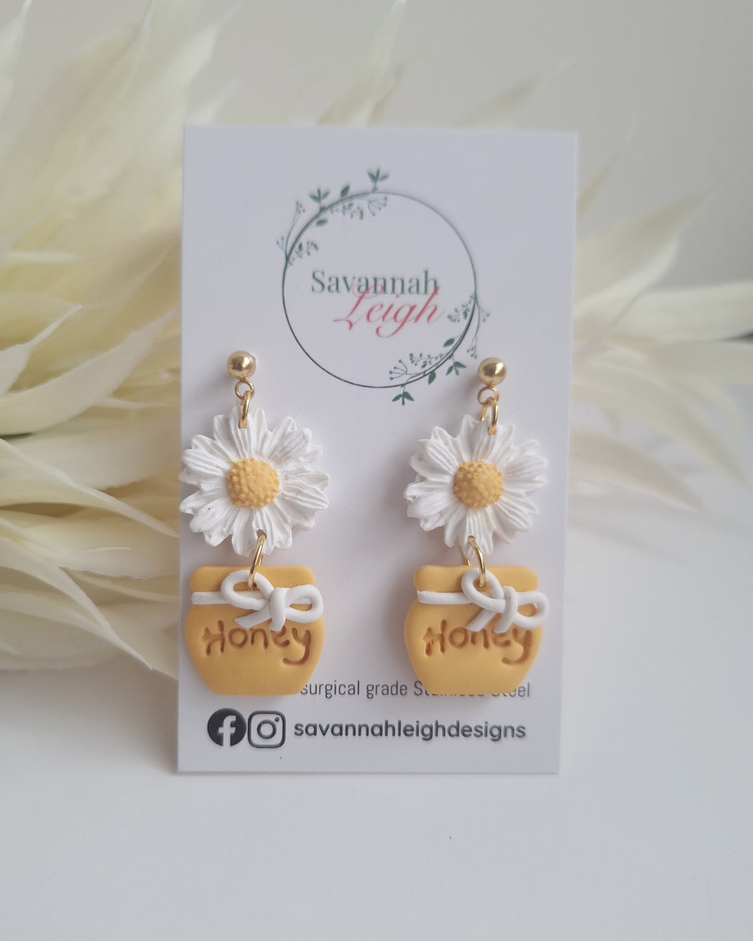 Honey Pot & Daisy Earrings