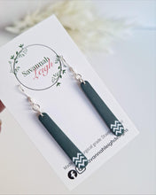 Load image into Gallery viewer, Kaokao Earrings- Dark Green
