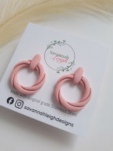 Load image into Gallery viewer, Bianca Studs- Pink
