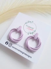 Load image into Gallery viewer, Bianca Studs- Lilac
