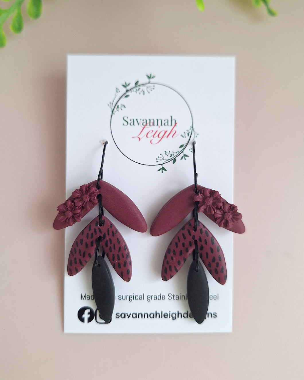 Ariel- Burgundy & Black