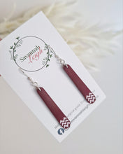 Load image into Gallery viewer, Kaokao Earrings- Burgundy
