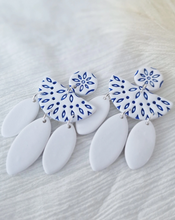 Load image into Gallery viewer, Abigail Earrings- Santorini

